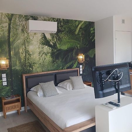 Aracari Hotel Villars-les-Dombes Eksteriør billede