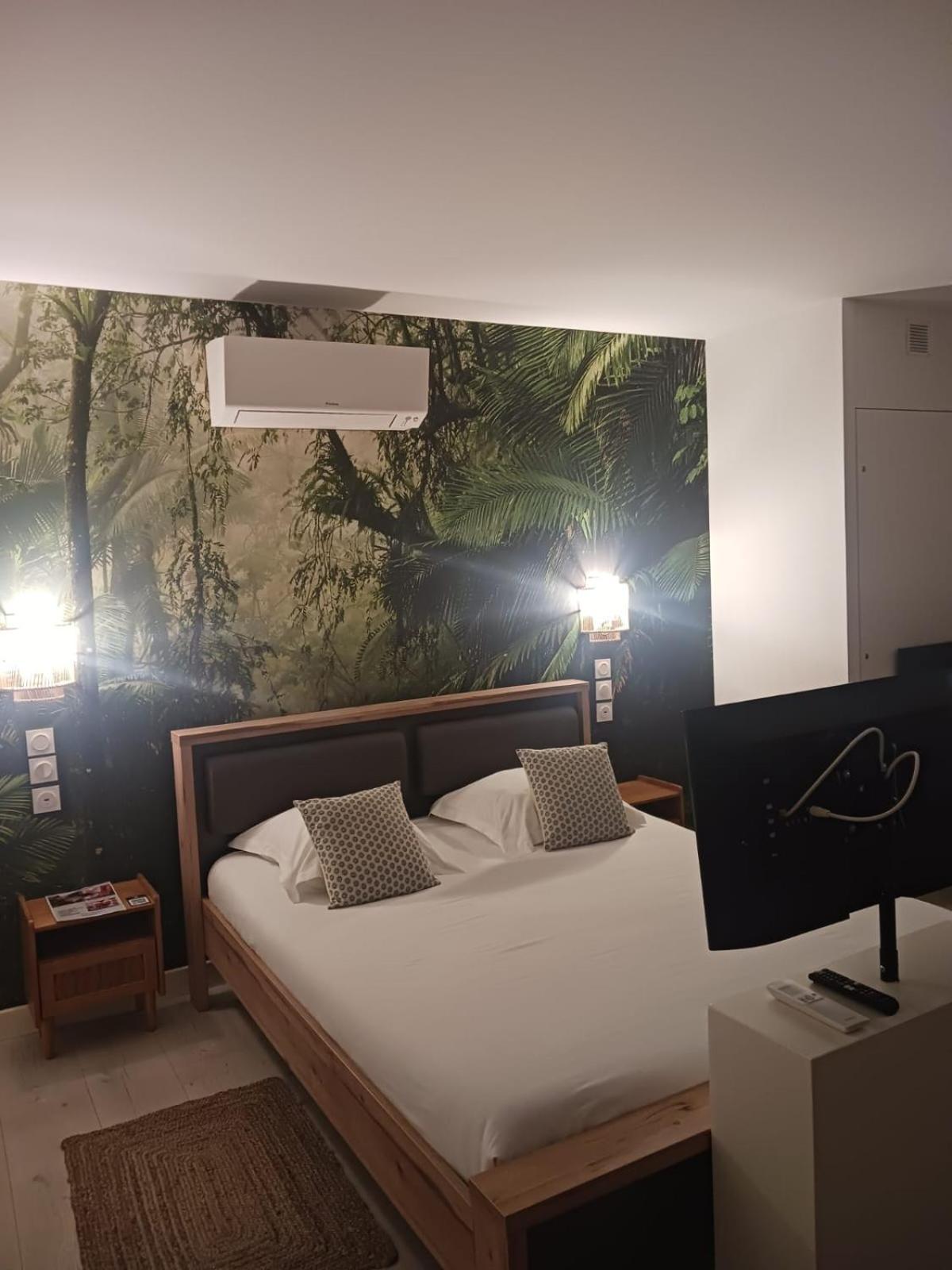 Aracari Hotel Villars-les-Dombes Eksteriør billede