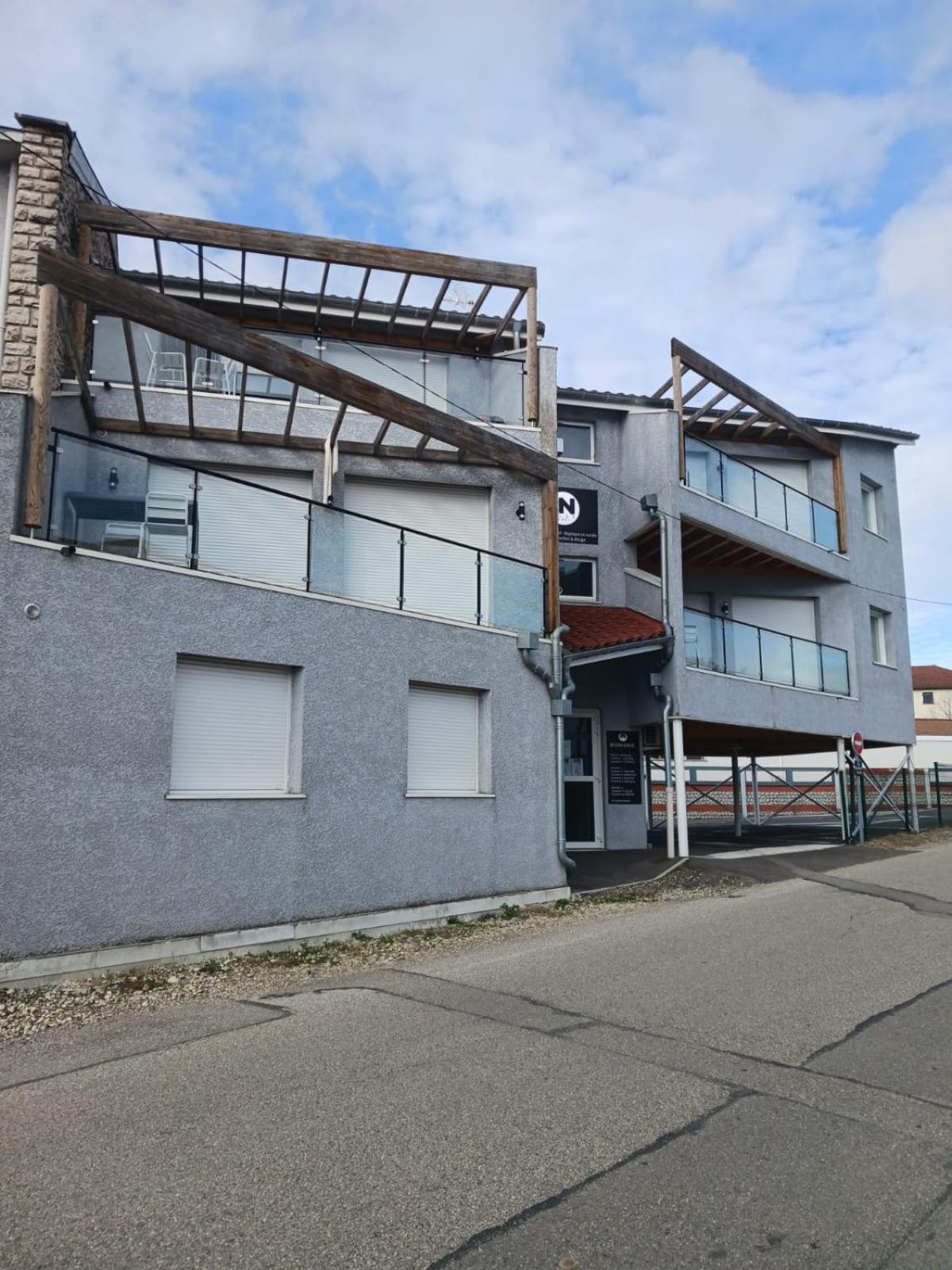Aracari Hotel Villars-les-Dombes Eksteriør billede